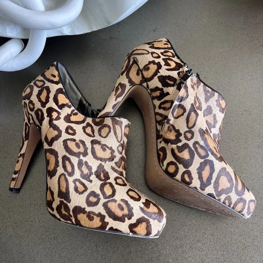 Sam Edelman Leopard Print High-Heeled Ankle Boots with Zipper Size 10
